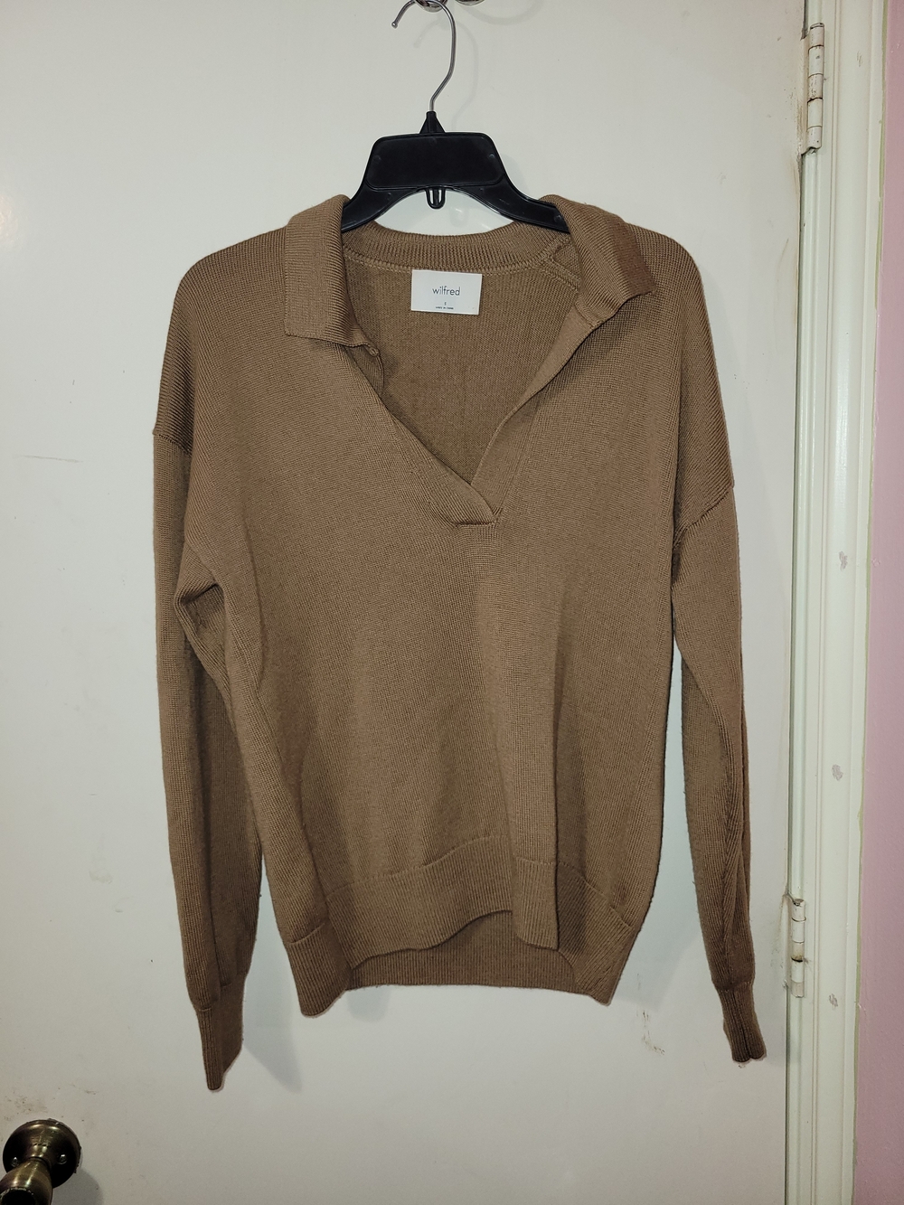 Wilfred Relaxed Collared V-Neck Sweater — Brown